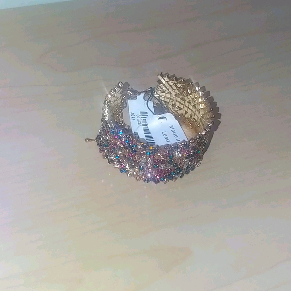 Sparkle Bracelet - Picture 3 of 3